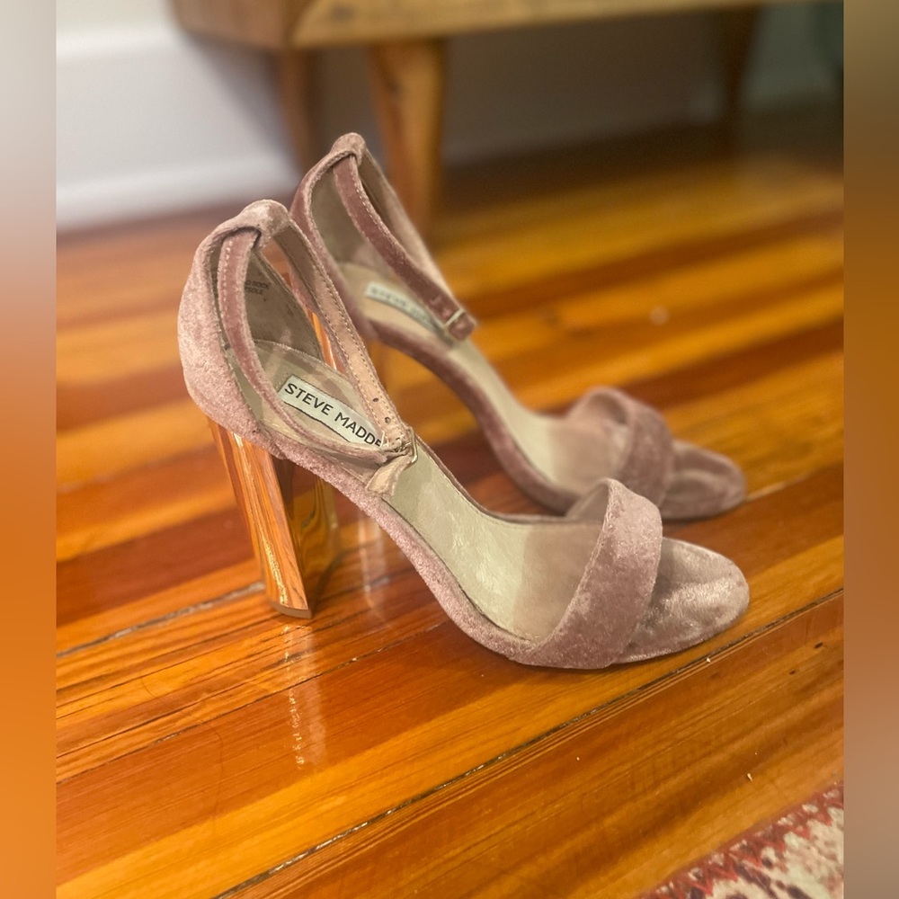 Steve Madden Carrison heel. Size 7.
